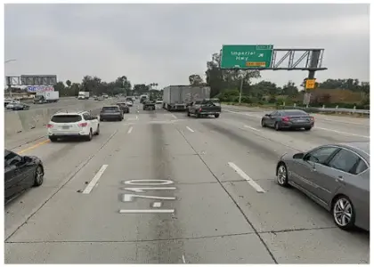 [01-09-2025] Brush Fire Burns Near Imperial Highway Off-Ramp on Southbound 710 Freeway in Lynwood