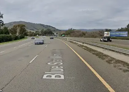 [02-28-2025] San Luis Obispo County, CA – Multi-Vehicle Pileup on Madonna Road Off-Ramp Causes Traffic Delays