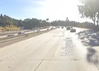 [04-07-2024] Pedestrian Fatally Struck by Vehicle Along 101 Freeway in Woodland Hills
