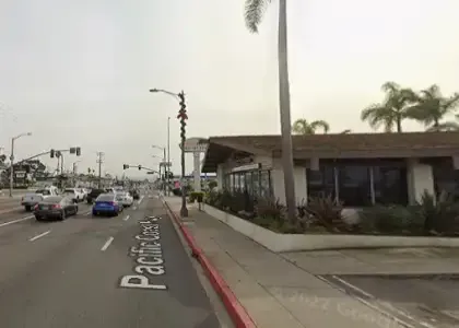 [10-11-2024] Los Angeles County, CA – Injuries Reported After Two-Vehicle Head-On Crash in Hermosa Beach