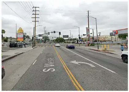 [11-15-2024] Los Angeles County, CA – Two Injured After Vehicle Crashes Into Donut Shop in Exposition Park