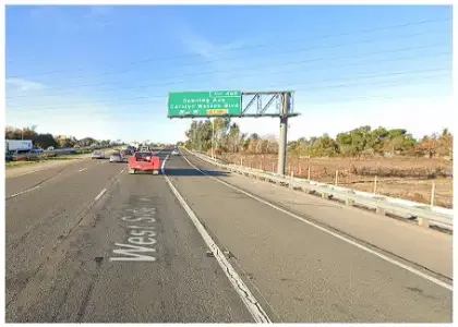 [12-04-2024] Emergency Crews Responded After Four-Vehicle Crash on I-5 Near Downing Avenue in Stockton