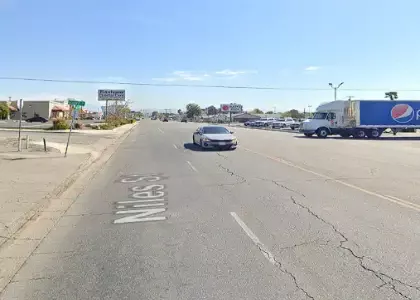 [04-22-2024] Female Pedestrian Killed After Being Struck by Vehicle Near Bakersfield