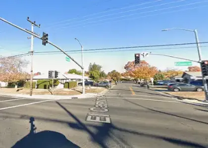 [09-10-2024] Ambulance Dispatched After Two-Vehicle Crash on El Camino Avenue in Arden-Arcade