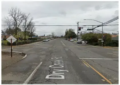 [02-06-2025] Possible Minor Injury Reported After Two-Vehicle Crash at Dry Creek Road and G Street in Rio Linda